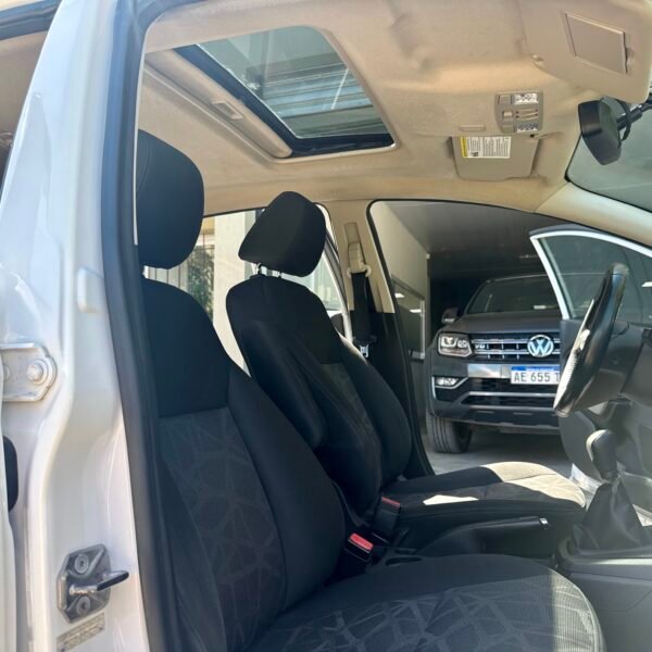 Ford Fiesta Kinetic Titanium