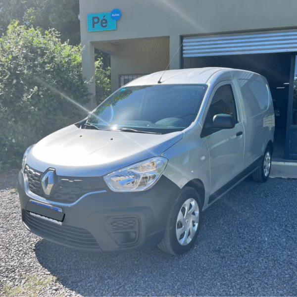 1 Renault Kangoo 2023