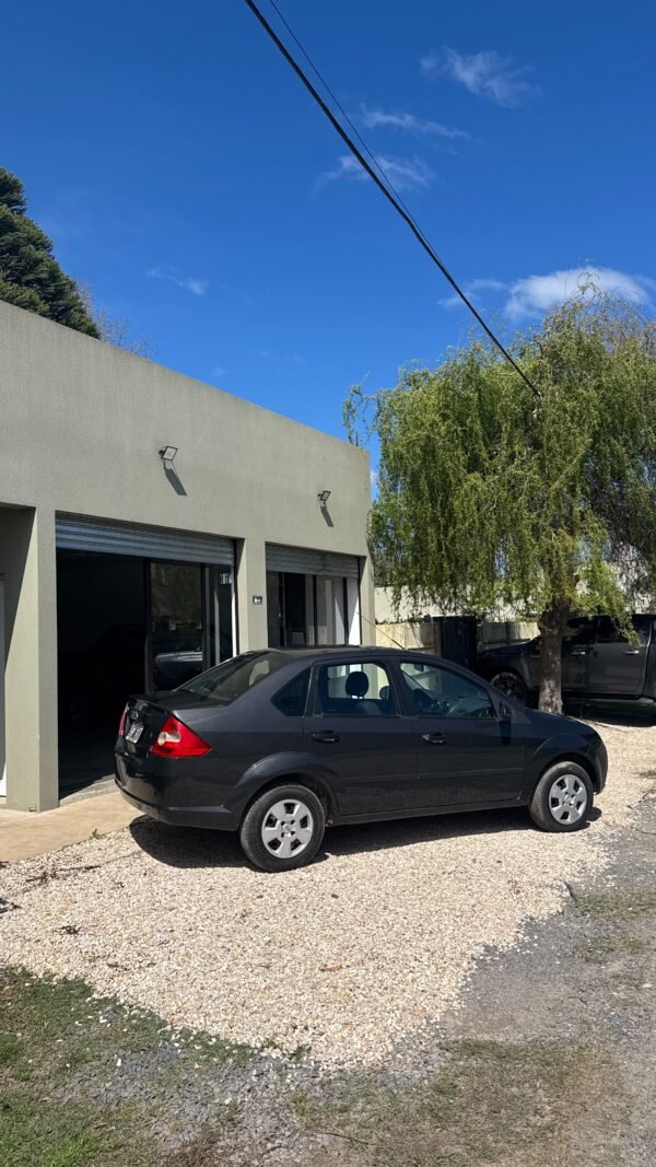 DJI_20250926_120110_849 Ford Fiesta Max 2010