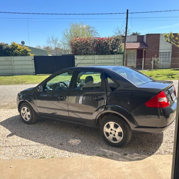 DJI_20250926_120211_431 Ford Fiesta Max 2010