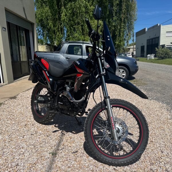 DJI_20251015_113343_629 Gilera SMX 200