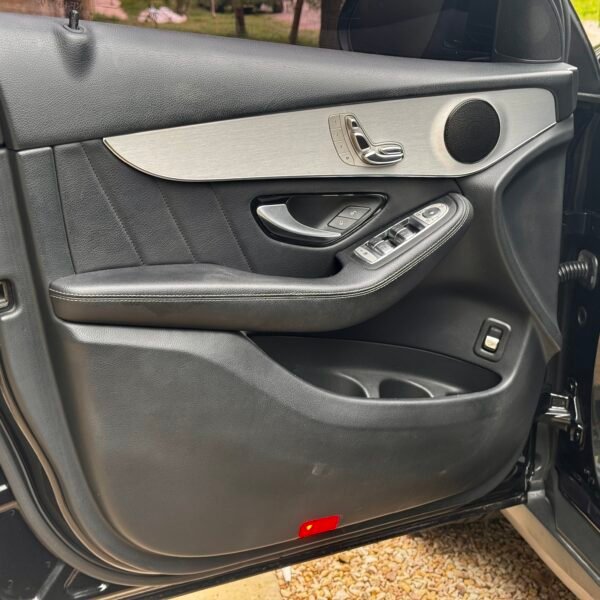 Mercedes Benz GLC 300