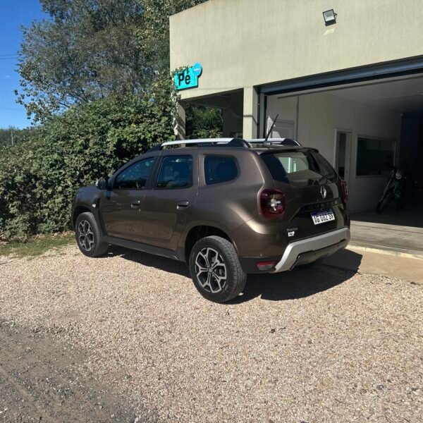 Renault Duster Iconic