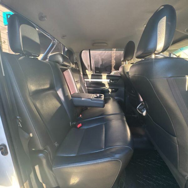 DJI_20260418_173336_851 HILUX SRX 4x4 AT