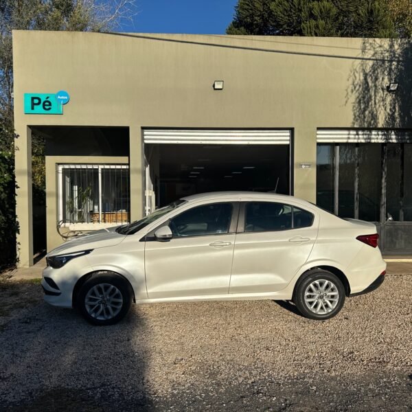 DJI_20260511_164216_686 Fiat Cronos Drive Plus
