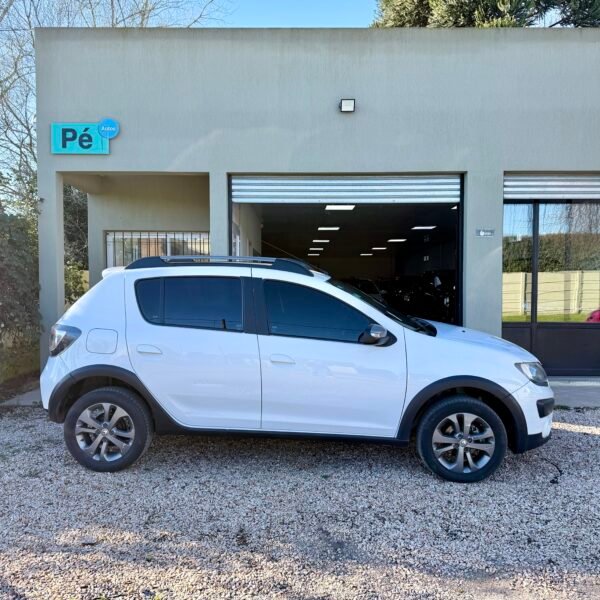 Renault Sandero Stepway Ripcurl