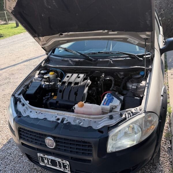 IMG_2934 Fiat Strada Working DC