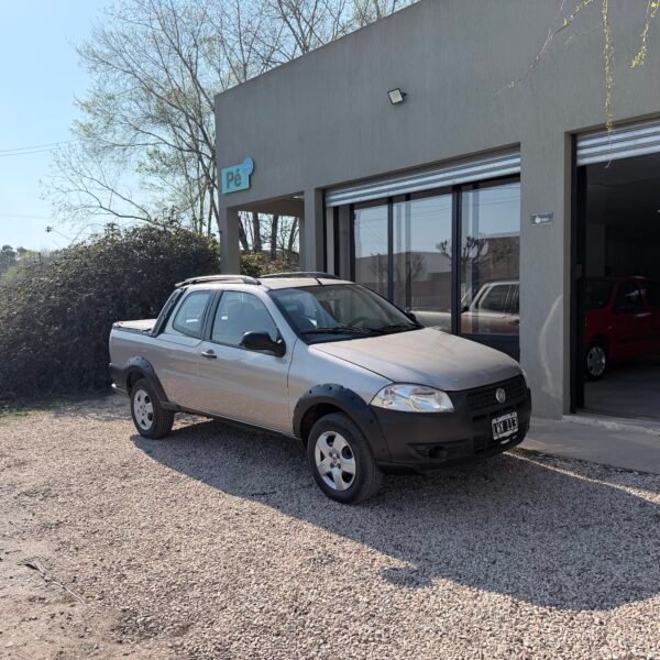 IMG_2946 Fiat Strada Working DC